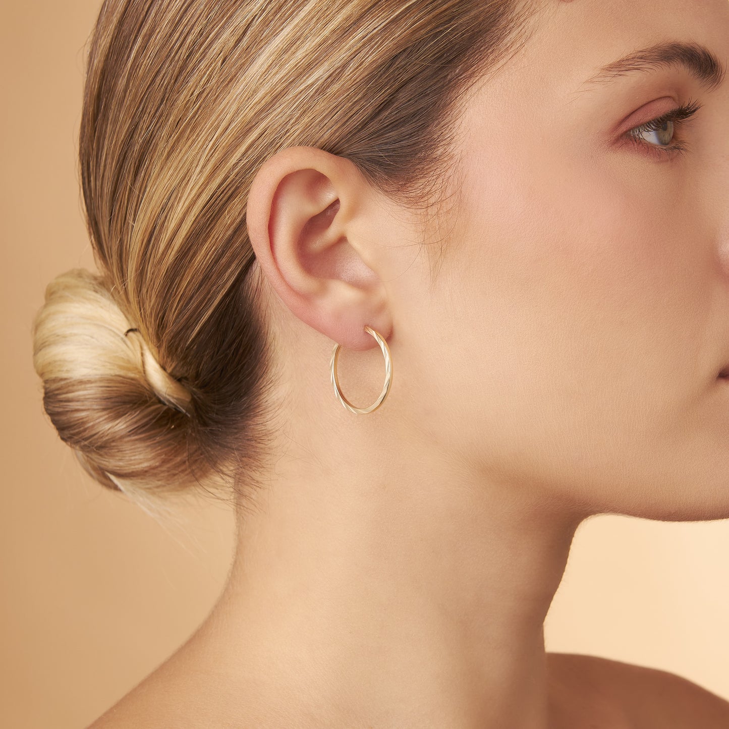 14K Gold Diamond-Cut Hoop Earrings - Made in Italy